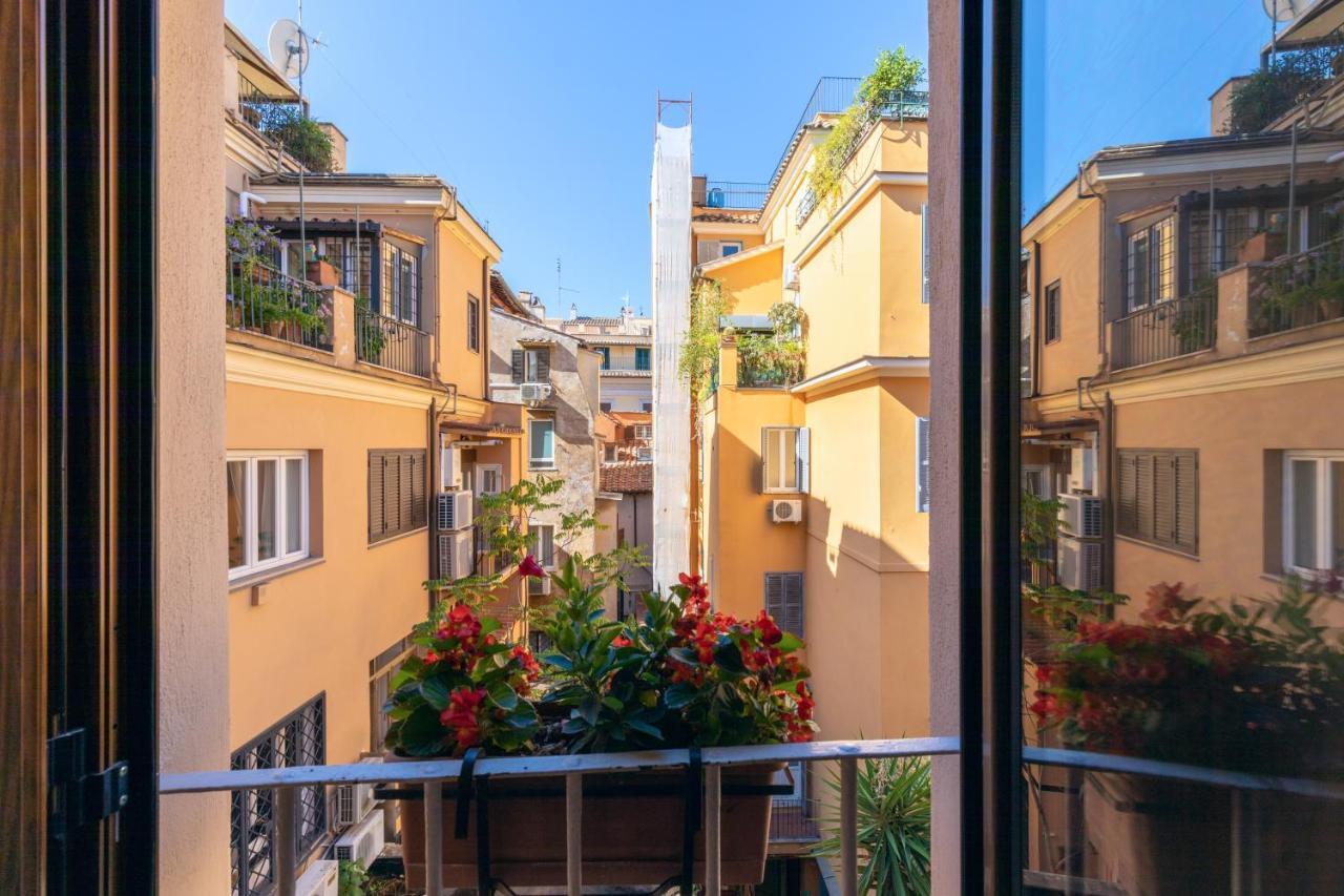 Domus De Fiori Daire Roma Dış mekan fotoğraf